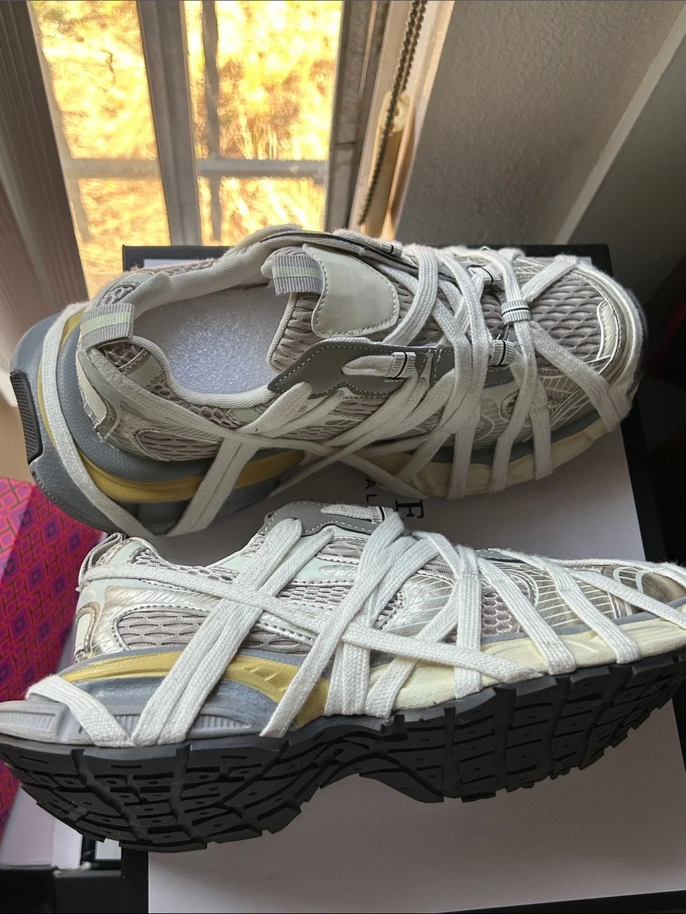 Azalea Wang sneaker size 9
